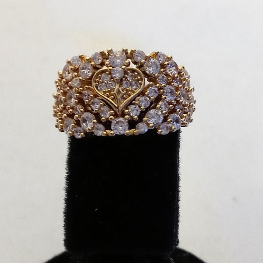 18K Gold Filigree Sparkling White Sapphire Ring CZ's 7. Stamped 925.